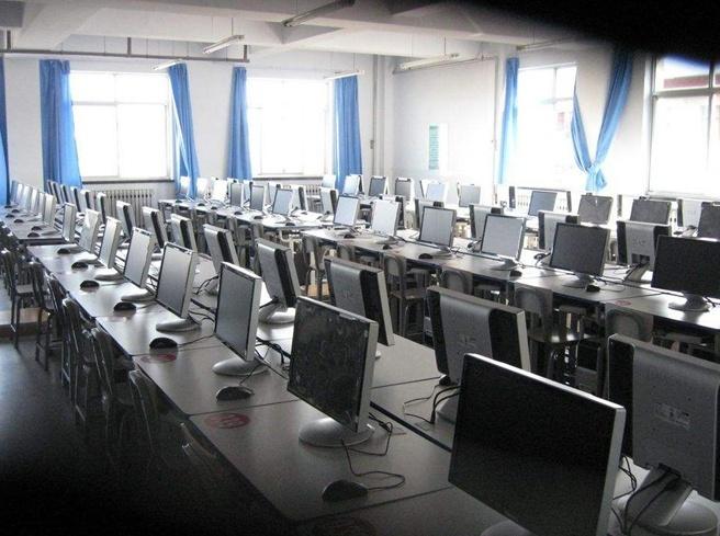 阿博职业技术培训学校，培养新时代人才的摇篮