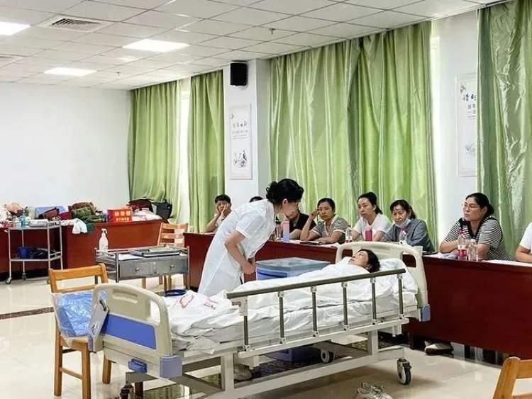 闵行区职业技术培训学校，培养新时代人才的摇篮