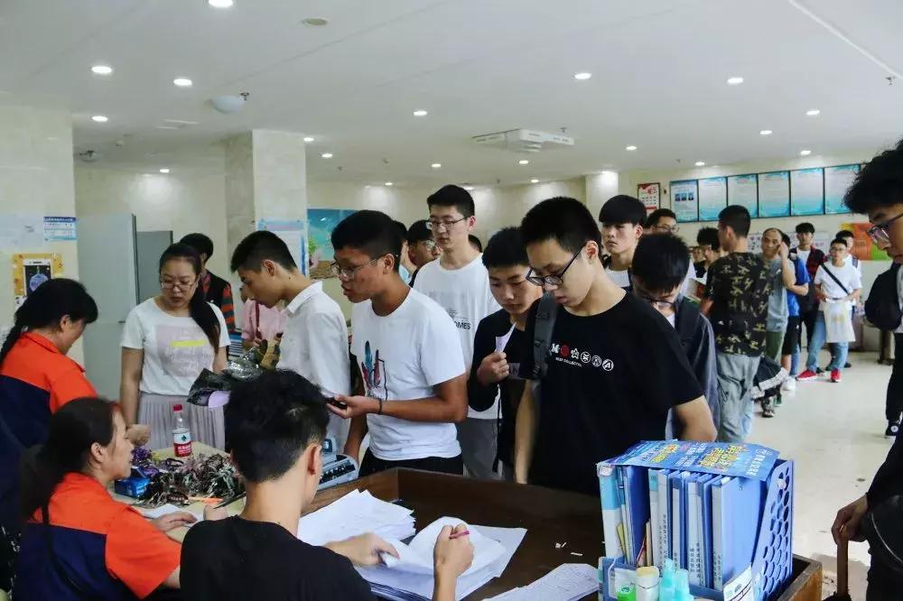绵阳职业技术培训学校，培养实用人才的摇篮