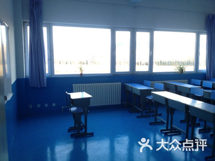 虹桥职业技术培训学校，培育技能的摇篮