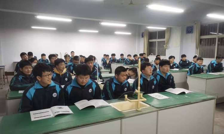 高知职业技术培训学校，培养高素质人才的摇篮