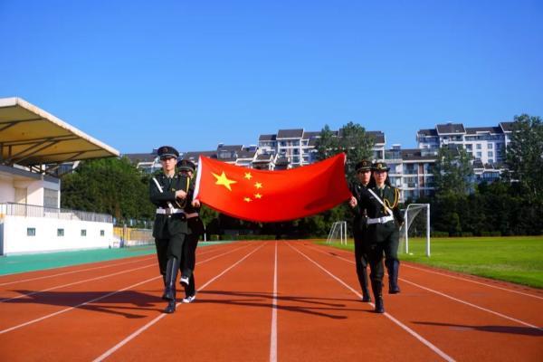 神州职业技术培训学校，培养新时代技能人才的摇篮