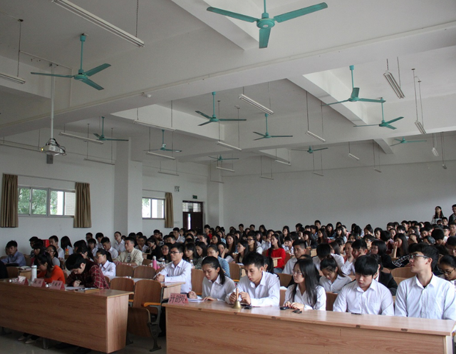 西江职业技术培训学校，培养新时代人才的摇篮