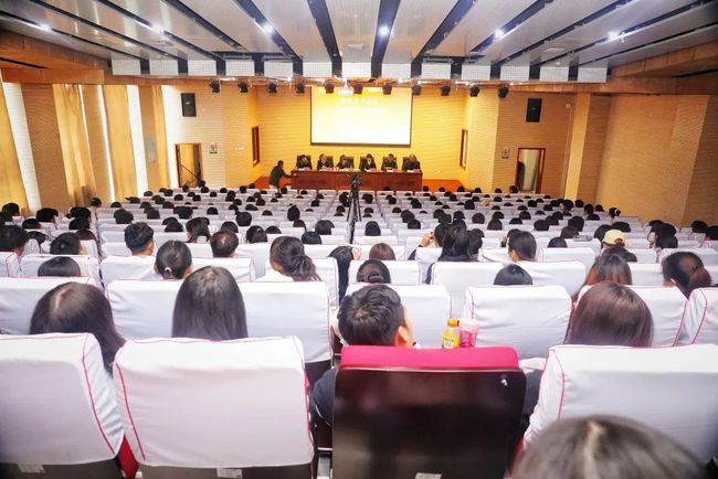武功职业技术培训学校，培养新时代技术人才的摇篮