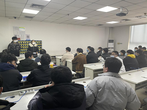 东华职业技术培训学校，培养未来职业精英的摇篮