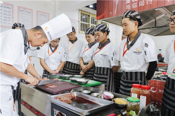 西餐职业技术培训学校，培养精英西餐人才的摇篮
