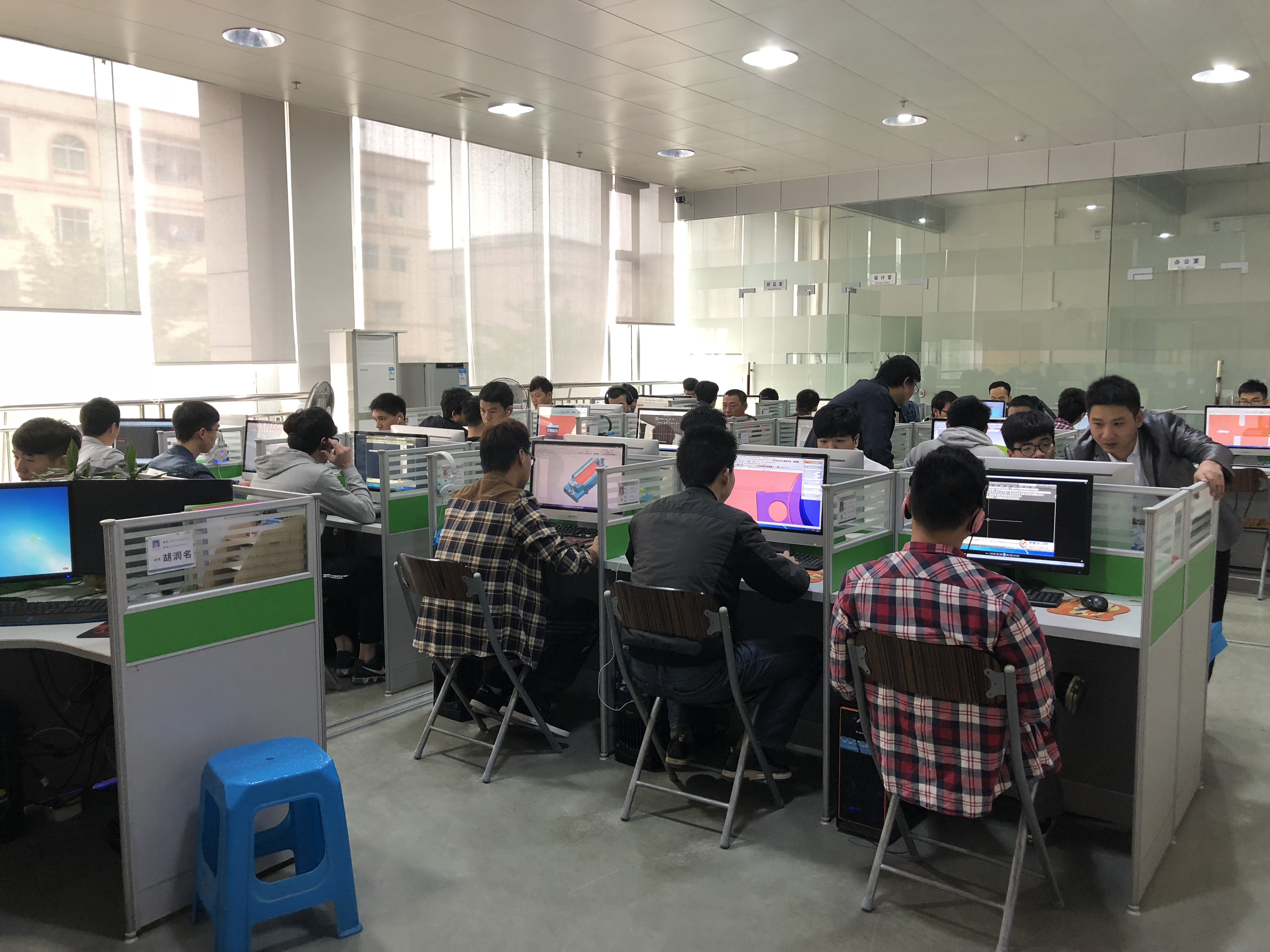 职业技术培训学校网，塑造未来的关键力量