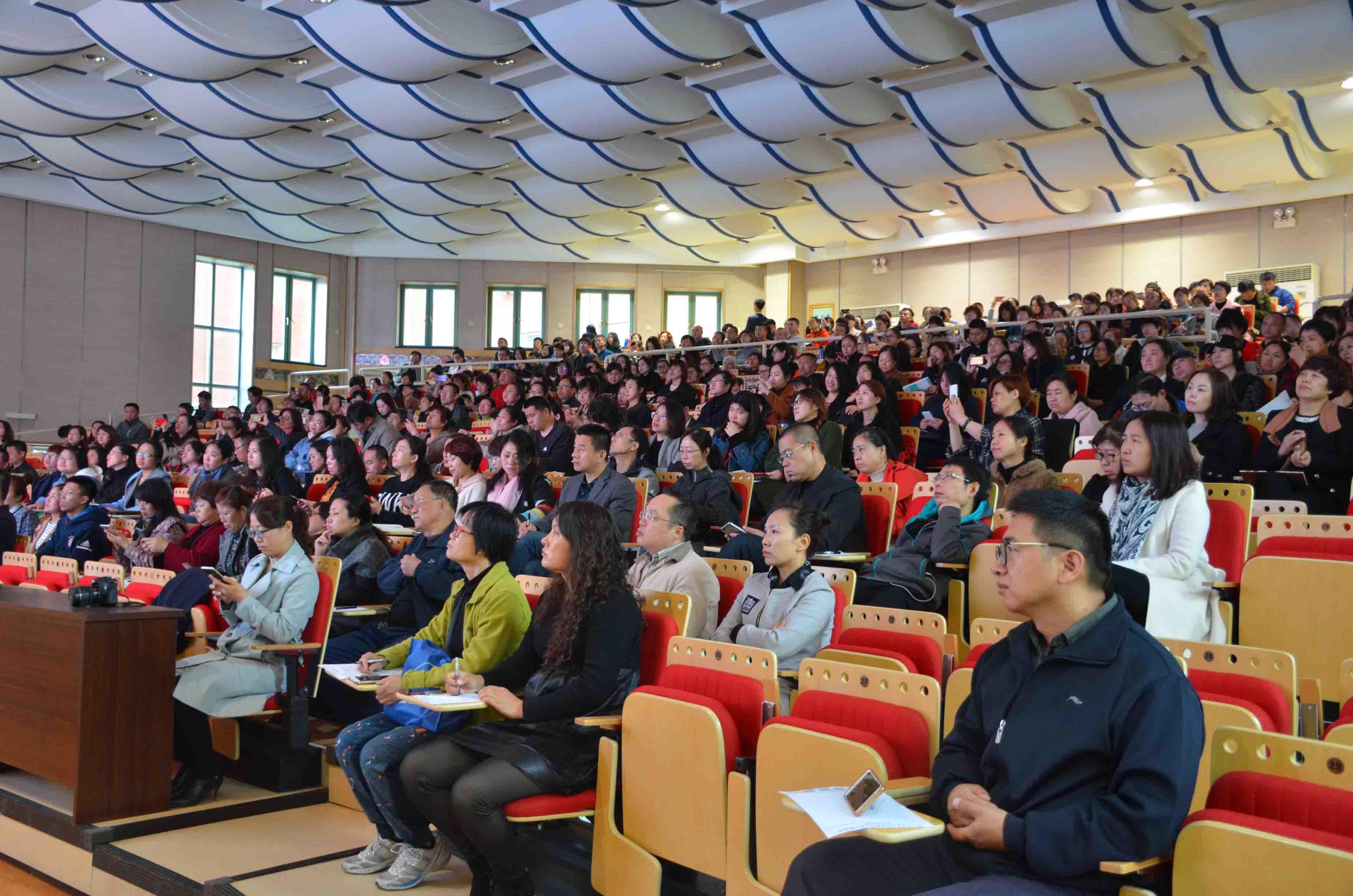 龙江职业技术培训学校，新时代工匠的摇篮之路