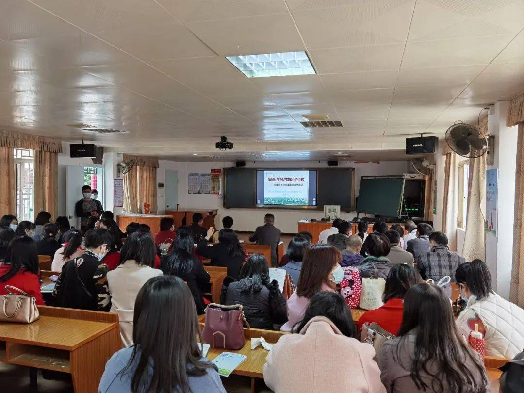 金浦职业技术培训学校，培养新时代人才的摇篮