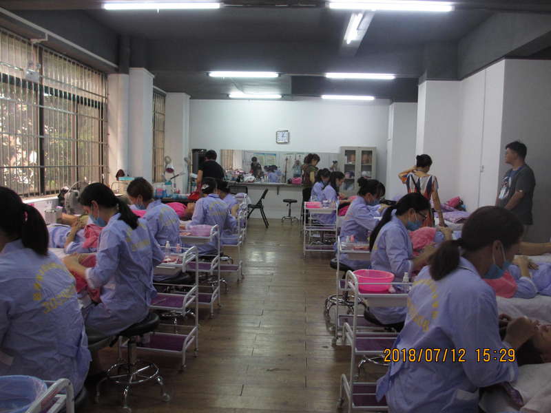 政府职业技术培训学校，培养新时代技能人才的核心力量