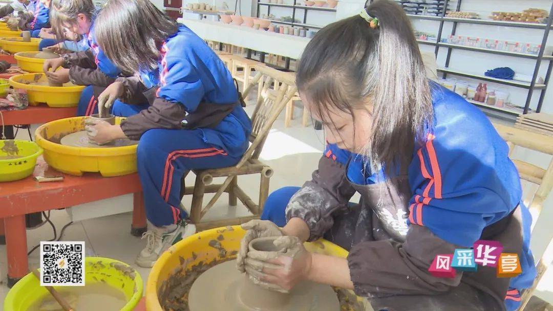 华亭职业技术培训学校，培养新时代人才的摇篮