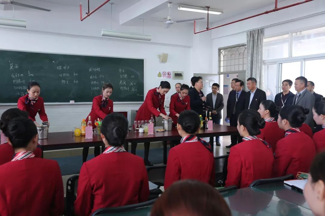 东海职业技术培训学校，培育新时代人才的摇篮