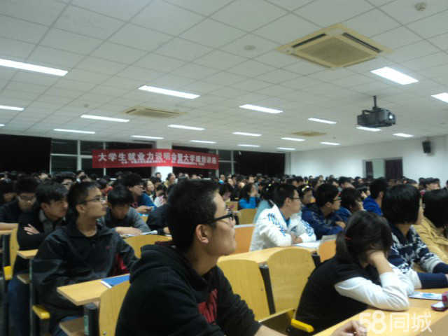青南职业技术培训学校，培养新时代人才的摇篮