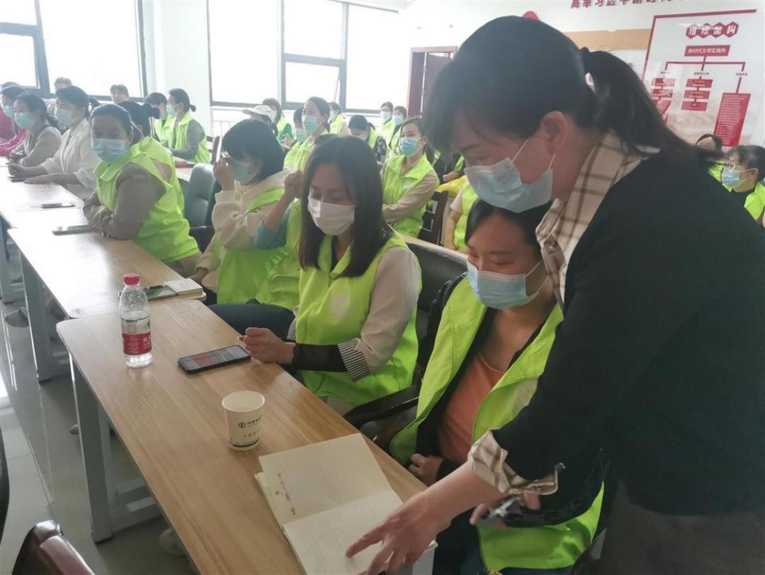 联合职业技术培训学校，培养新时代技能人才的摇篮