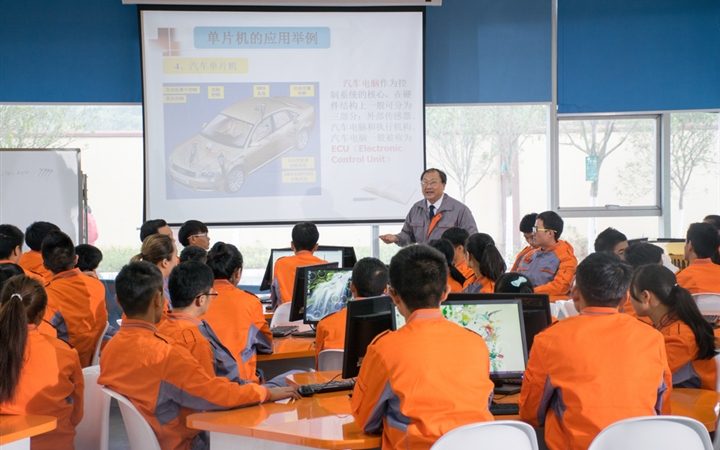 资阳职业技术培训学校，新时代人才的摇篮之地