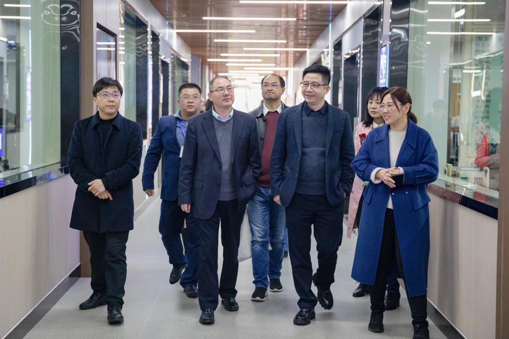 向明职业技术培训学校，培养实用人才的摇篮
