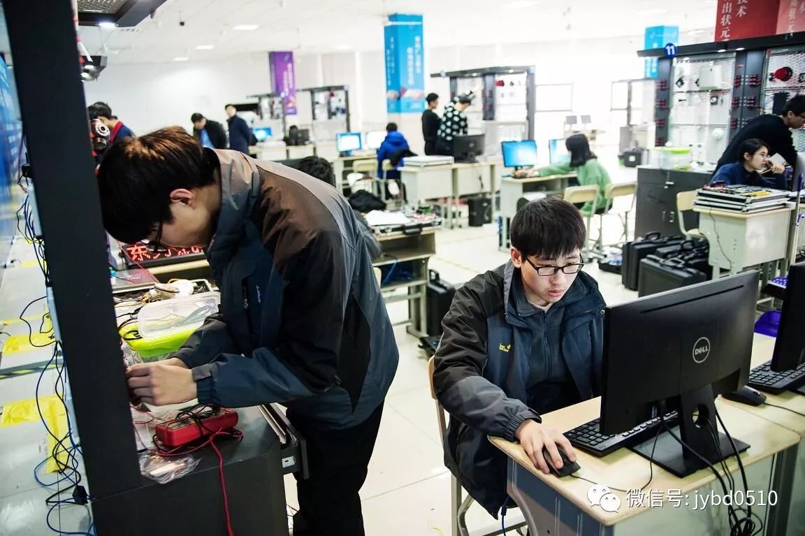 探索职业技术培训学校中的焊接技术，培养新时代工匠之路