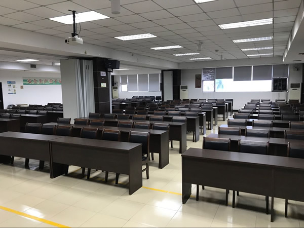 安培职业技术培训学校，新时代人才的摇篮