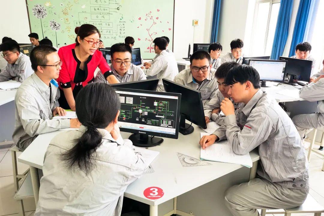 职业技术培训学校校风