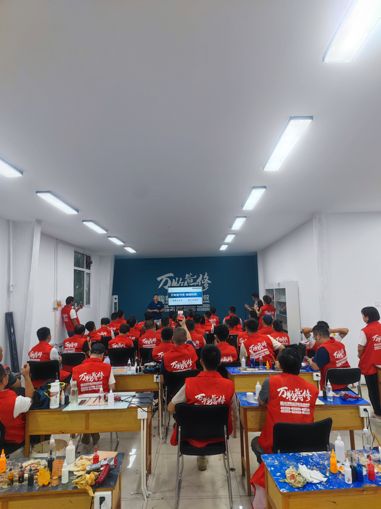 匠职业技术培训学校，培育新时代工匠精神的摇篮