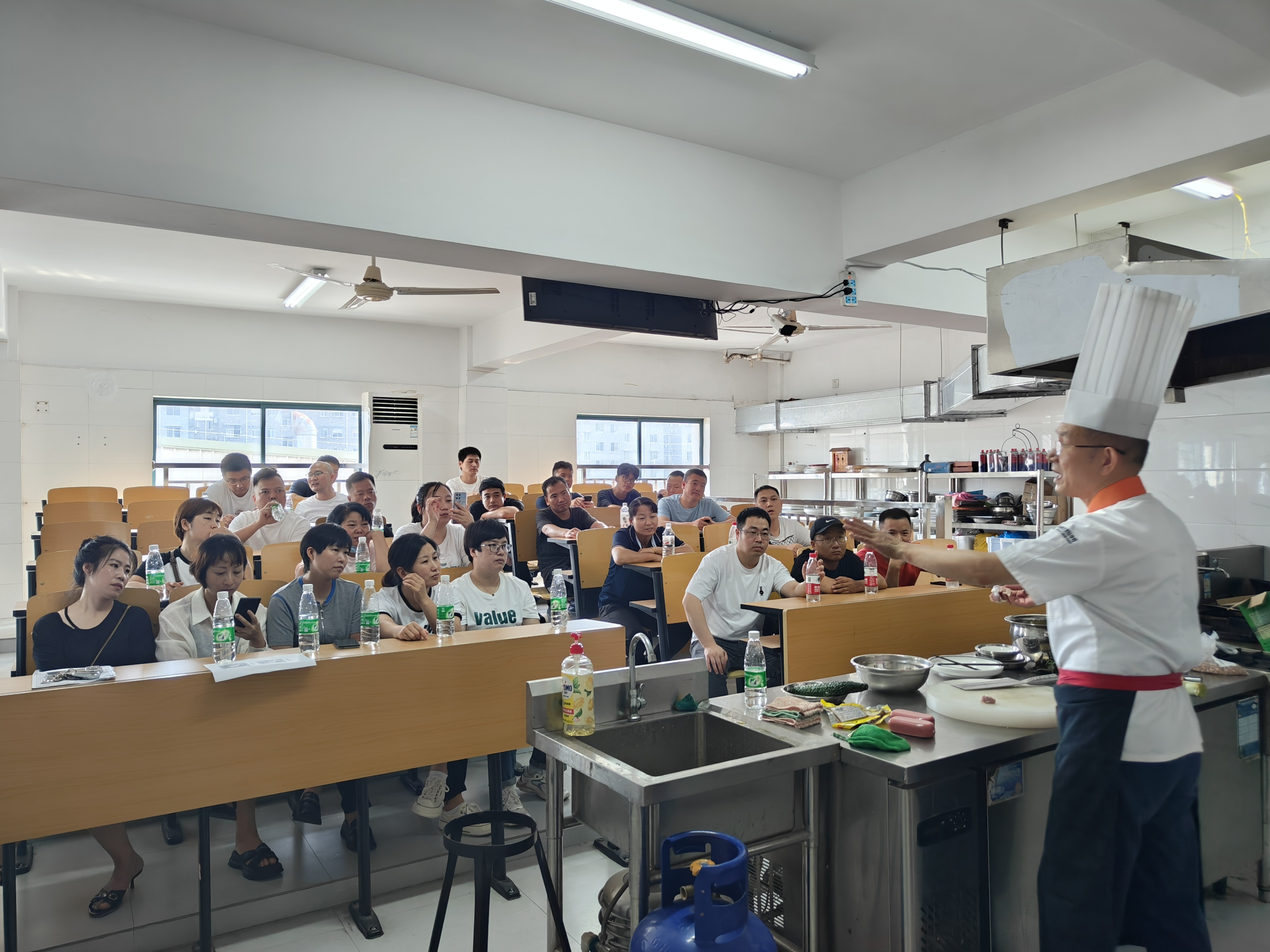 匠职业技术培训学校，培养新时代工匠精神的摇篮