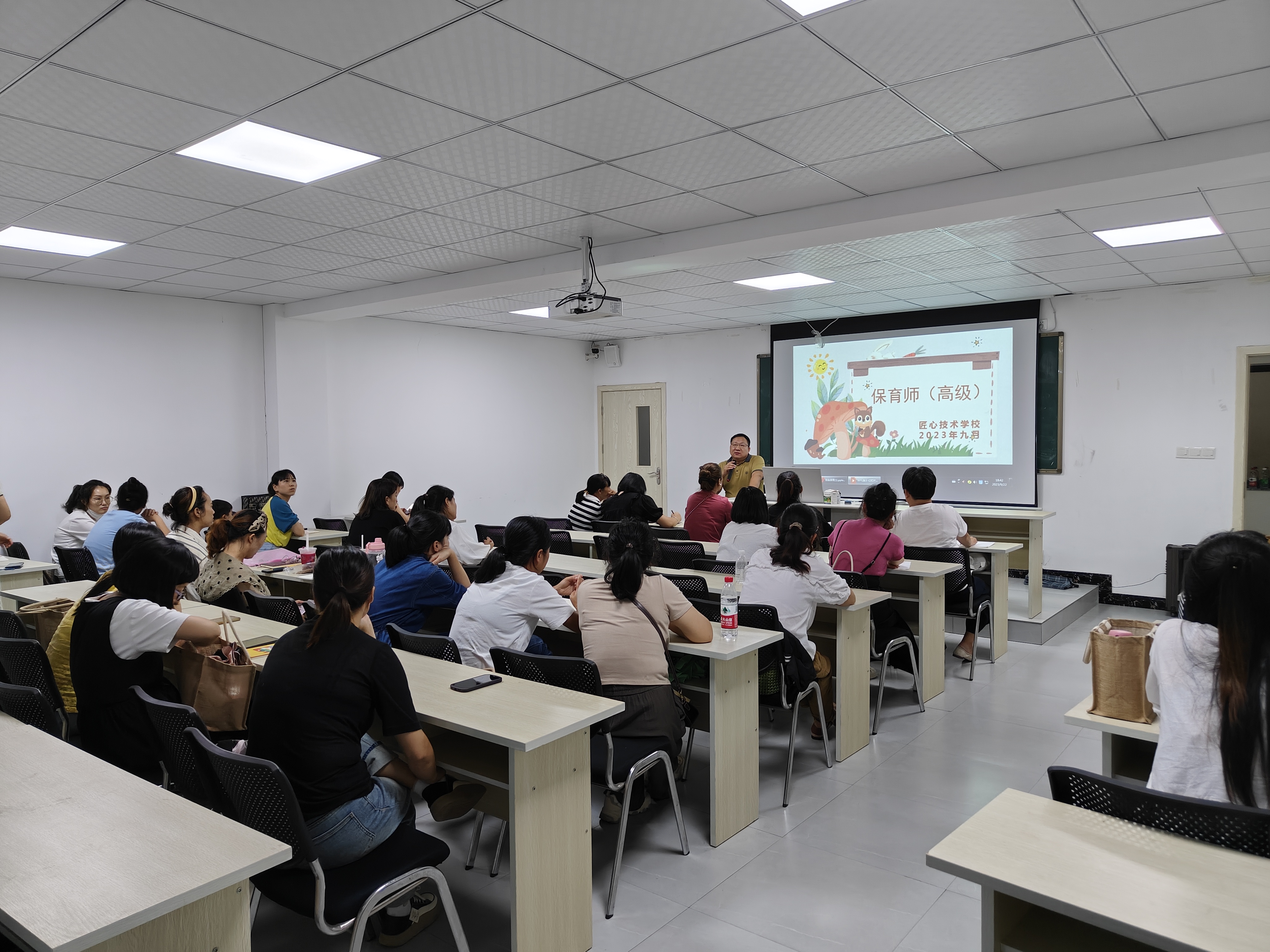 匠职业技术培训学校，培养新时代工匠精神的摇篮