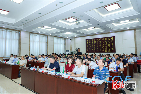 育成职业技术培训学校，职业精英摇篮，培育未来领袖之路