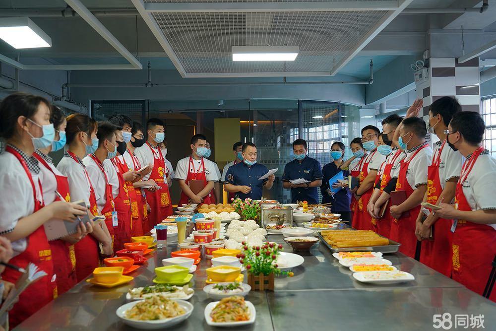 职业技术培训学校餐饮，培养技能与满足味蕾的双重使命