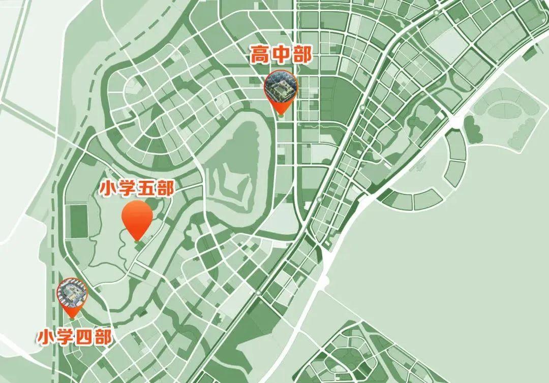学校领导为2025级新生讲授开学第一课，探索未来，共筑梦想