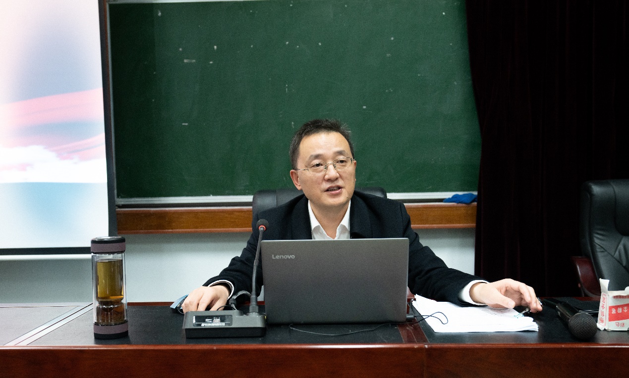 深化思政课堂质量，校长刘进亲临一线听课评课