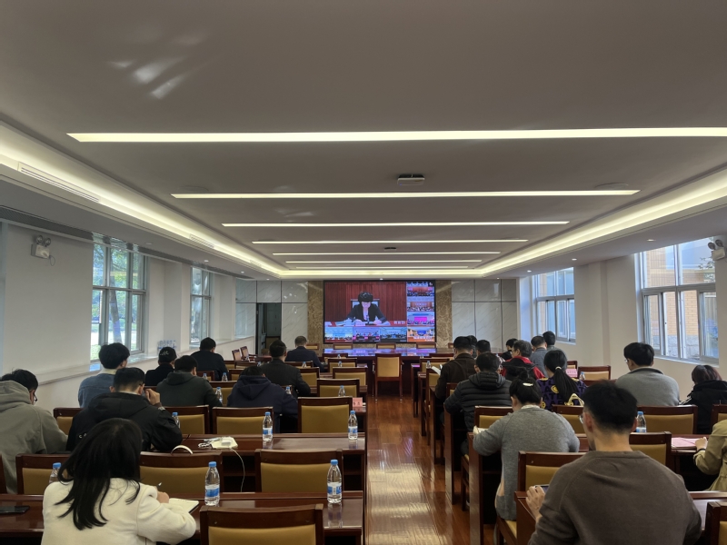 学校党委书记李维带队赴河池宜州开展访企拓岗及精准帮扶活动——深化校企合作，共筑就业桥梁，传递温情关怀
