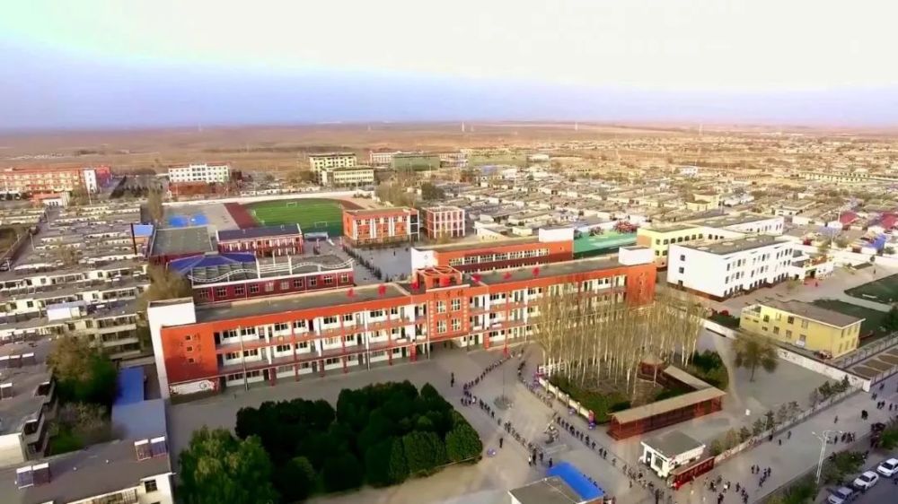 筑牢服务初心，写好惠生答卷——学院领导深入武鸣校区一站式学生社区调研指导工作