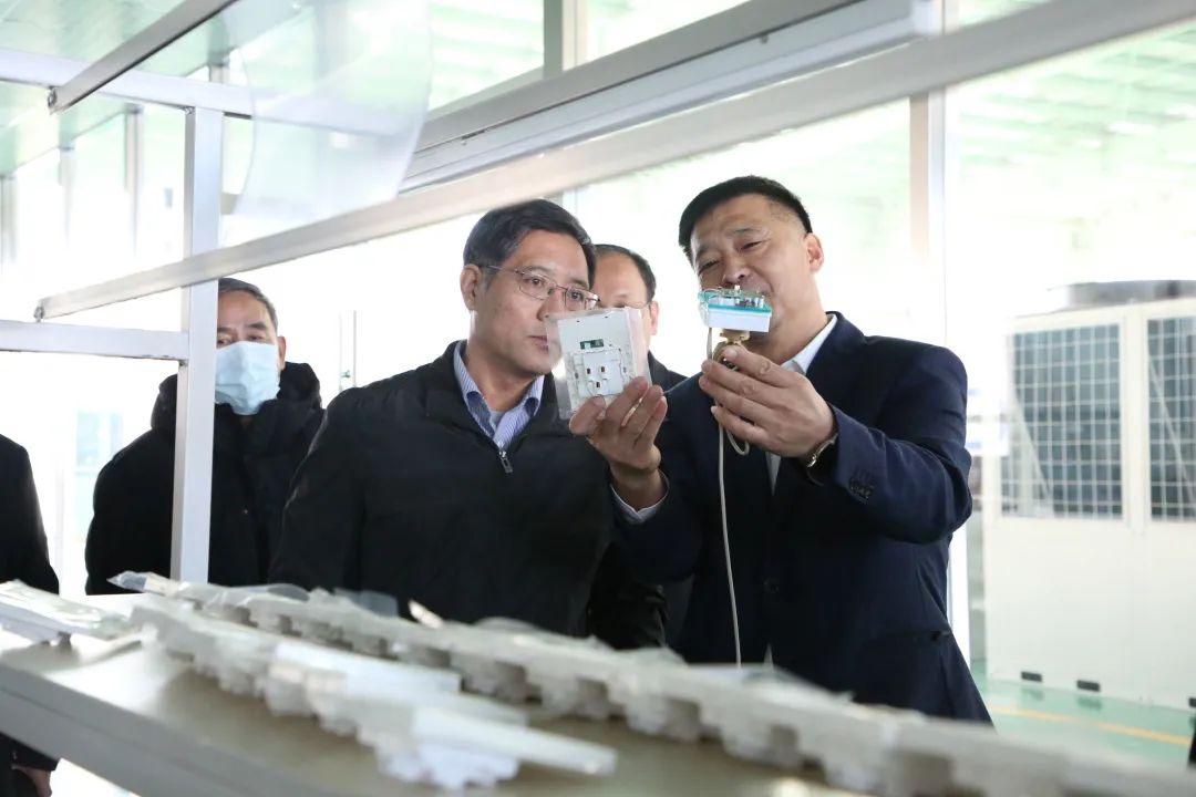 财务与资产管理业务学习交流，我院赴上海水利电力职业技术学院开展交流活动