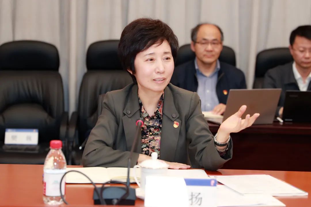 学院党委书记李维深入思想道德与法治课堂听课评课——引领思政教育新风尚
