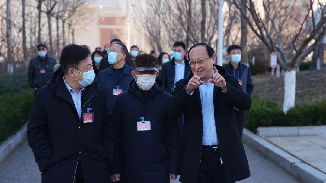 上海工商职业技术学院，粮商协同育人战略，筑牢教育基石